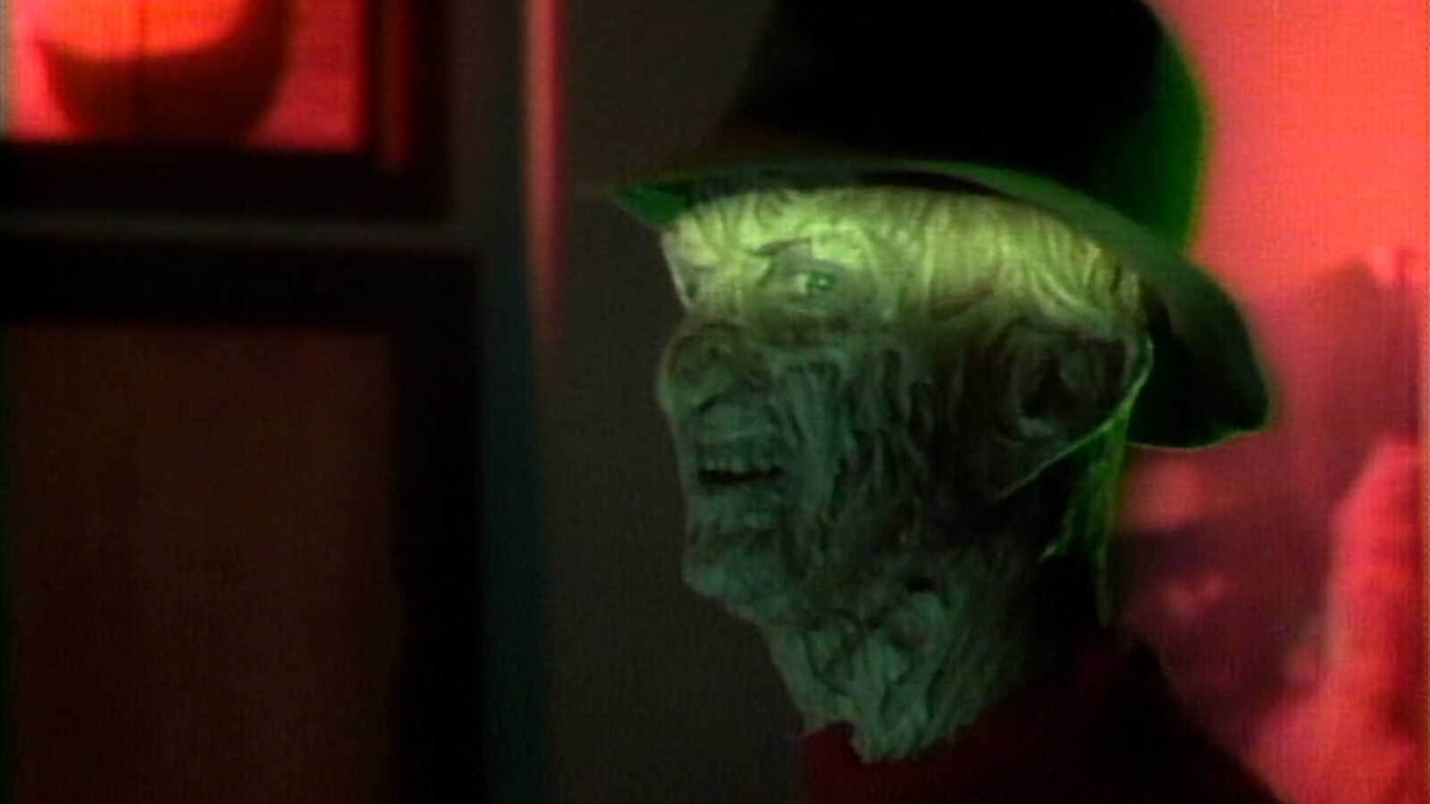 Robert Englund as Freddy Krueger in Freddy's Nightmares, featured in Brain Mutant's interview with stunt double Kevin Redzinski